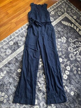 Banana Republic Stretch Jean V-Neck Sleeveless Jumpsuit with Tie Waist